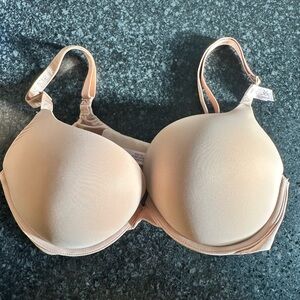 Victorias Secret T Shirt Push Up Plunge NWT Beige 36C